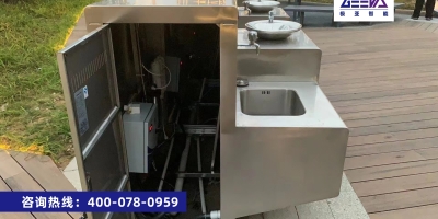 極亞智能自助加水機(jī)，為龍江水幕廣場(chǎng)帶來便捷的飲水服務(wù)！